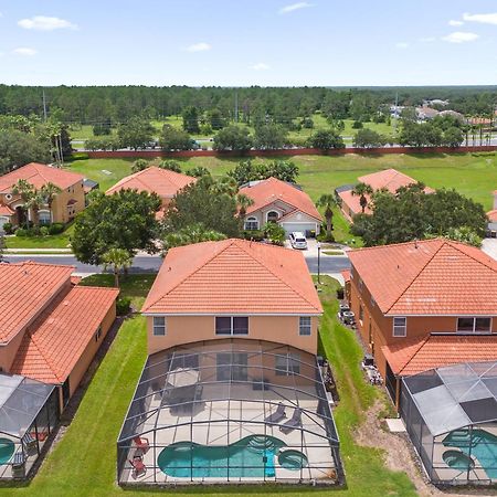 Large Spacious Home W Private Pool & Hot Tub Davenport Exterior foto